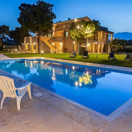 Casale Ferrantino Guest House Giulianova Exterior foto