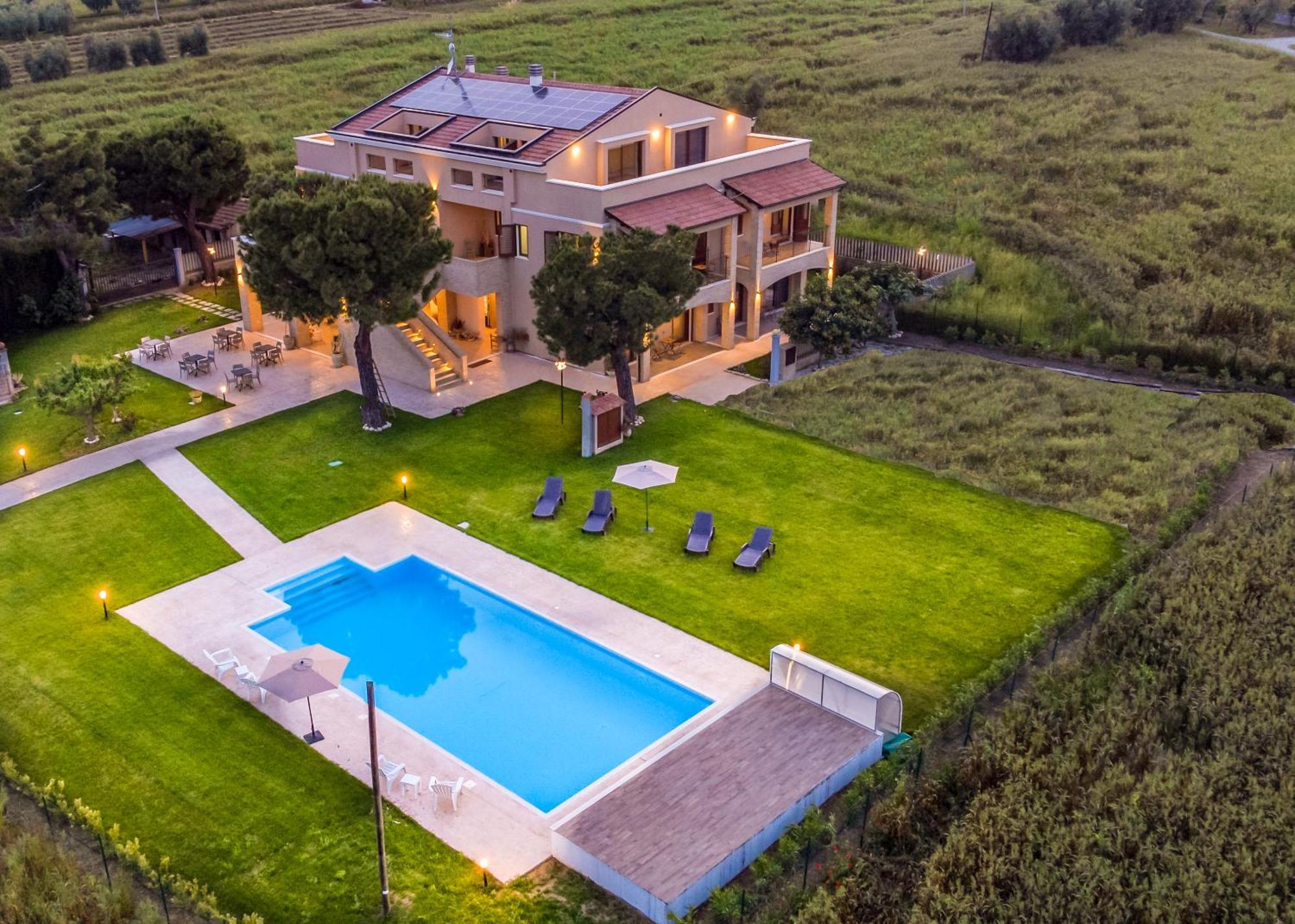 Casale Ferrantino Guest House Giulianova Exterior foto