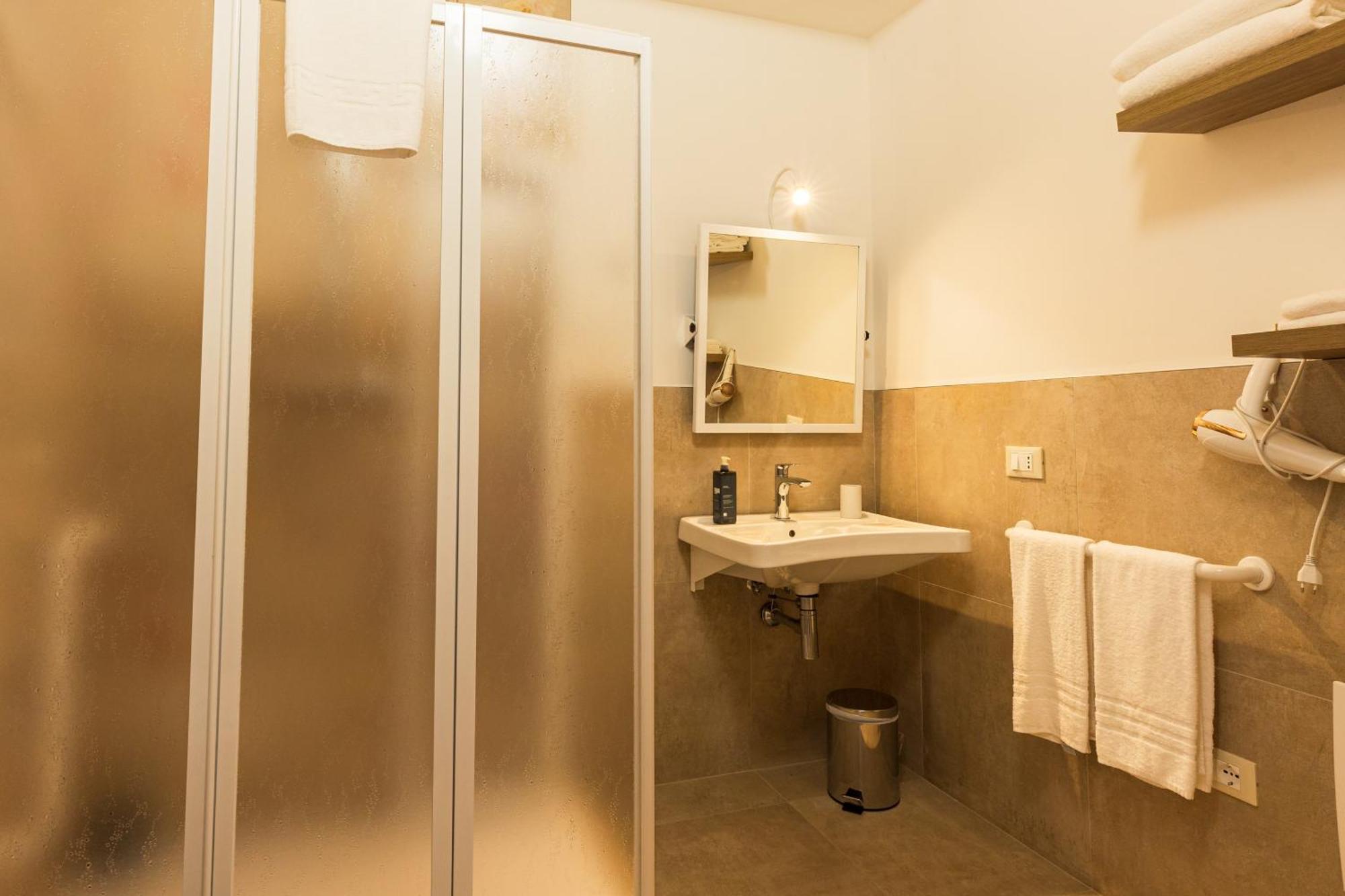 Casale Ferrantino Guest House Giulianova Exterior foto